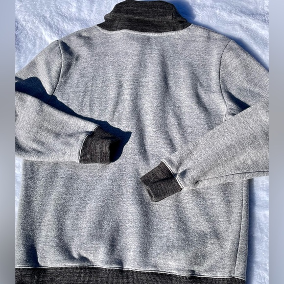 **$7 w/Bundle** H&M Relaxed Fit Sweater - Picture 4 of 5
